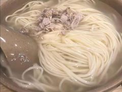 猪肘拉面-济南美食街(经十一路)