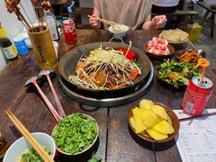 -四小区火锅·巷子里的重庆火锅(花照壁店)