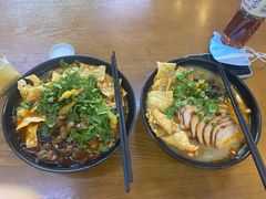 -柳大厨螺蛳粉(人民路总店)