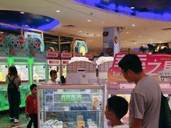 -反斗乐园π·电玩·高空拓展·蹦床(龙华天虹店)