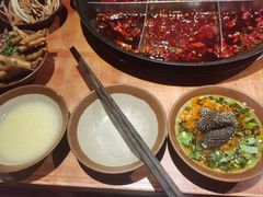 -周小明火锅(黑金冠社区店)