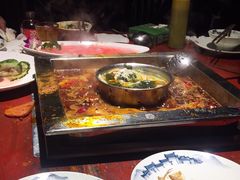 -二荆条·蜀鲜汇城市森林火锅