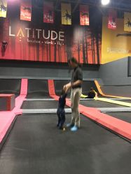 -latitude乐图空间(建宁路店)