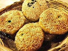 霉干菜烧饼-耿福兴(凤凰美食街店)