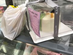 -爱上花开·蛋糕·安佳动物奶油轻奢私人定制(凯德店)