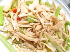 -鑫真味私房菜馆