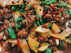 -鲁南仔·滕州炒鸡(经三路店)