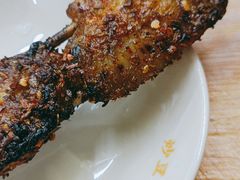 蜜辣烤翅-炒豆合作社(东四总店)