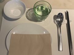 餐具摆设-港丽餐厅(高德置地店)