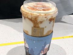 -奈雪的茶(百盛店)