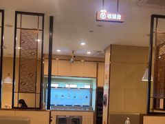 -七欣天香辣蟹火锅(闵行浦江欢乐颂店)