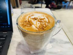 夏威夷果仁风味拿铁-哈根达斯(美罗城店)