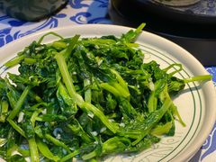 蒜蓉豆尖-云海肴·云南菜(南强街总店)
