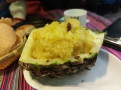 -香巴拉云南餐厅(华莱坞店)