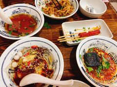 -黑白电视长沙小吃(悦汇城店)