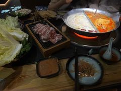 酸菜白肉鸳鸯锅-湊湊火锅·茶憩(石家庄万象城店)