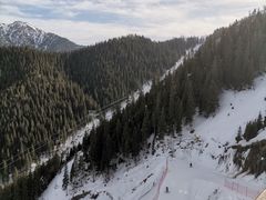 -丝绸之路山地度假区滑雪场