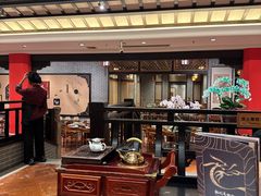 -龙悦湾酒家·八阵鱼生·渔人码头店