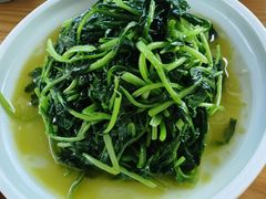 -品鲜村农家菜·阳澄湖大闸蟹(总店)