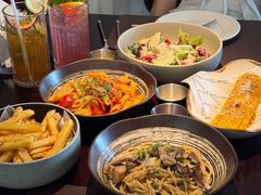 -22ºN BISTRO西餐&酒馆(石奥商业街店)