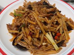 -亲回家吃饭餐厅(黄陂店)