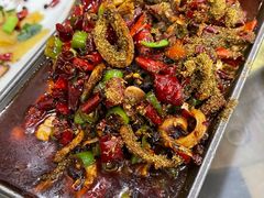 -石磨豆花家常菜·牦牛排土火锅