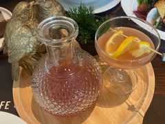 -Chom Cafe and Restaurant