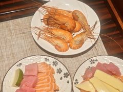 -广州万富希尔顿酒店·感趣自助餐厅·金秋蟹宴生蚝海鲜刺身