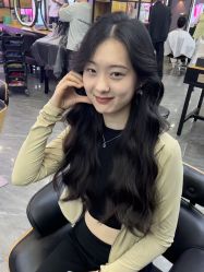 -藤野造型烫染·漂发