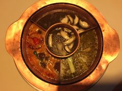 -滇釜火锅·能喝汤的火锅(车公庄店)