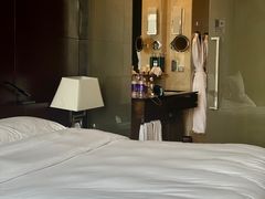 -广州天河希尔顿酒店