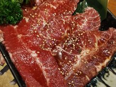 魔幻霜降厚切三筋-爱合牛·和牛烧肉&和牛火锅放题(伊势丹南京路店)