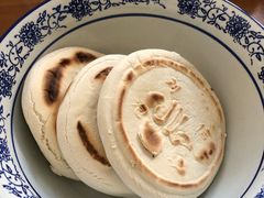 白馍-刘信牛羊肉小炒泡馍(回民街店)