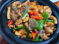 -胡子饮食店