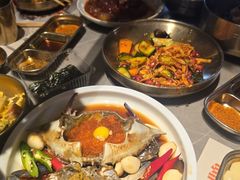 -草家酱蟹炭火烤肉店(珲春南路一店)