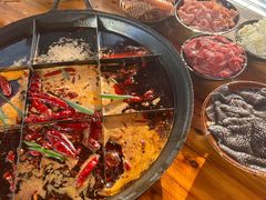 -正南齊北重庆老火锅(光华村直营店)
