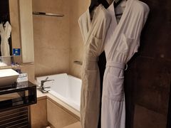 -广州天河希尔顿酒店