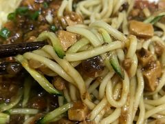 秘制炸大排-十八家面馆(均瑶店)