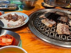 -唯成•韩国炭火烤肉 유성고기