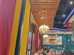 -黄泥岗·地道湖北菜(奥特莱斯店)