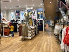 -优衣库(深圳万象天地旗舰店)