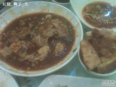 牛肉还是很大块的，就是少了点！-清真西北风味餐厅