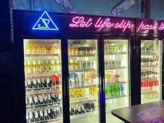 -UP嘻哈酒吧(粉巢店)