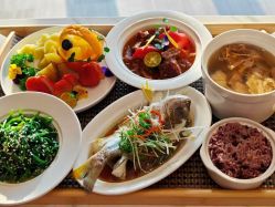 -臻康乃馨月子中心(凯宾斯基店)