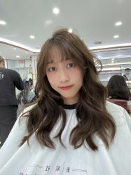 -镁连社·美联社