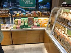 零售区-爱达乐面包生日蛋糕(红光西华店)