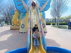 -兴芮温泉度假区