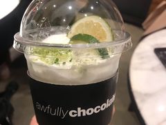 椰奶青柠冰沙-Awfully Chocolate(来福士广场店)