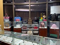 -吉吉吉名品二手奢侈品名表名包回收(静安店)