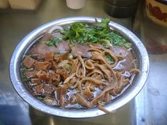 -花溪牛肉粉(八鸽岩店)